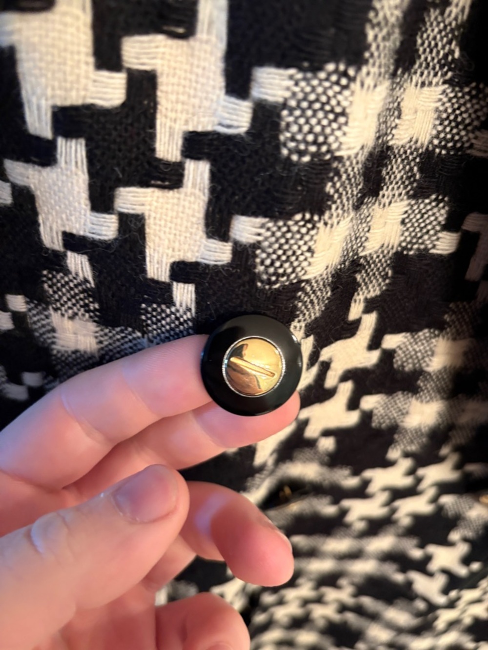 Escada Houndstooth Wool Blazer - Picture 5 of 12